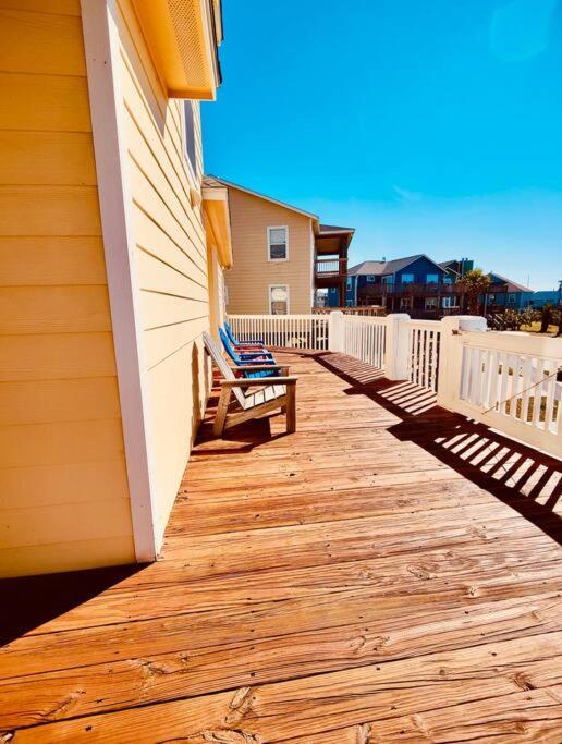 Sunny Delight - Sleeps 10 - Generous Space! Bolivar Peninsula Buitenkant foto