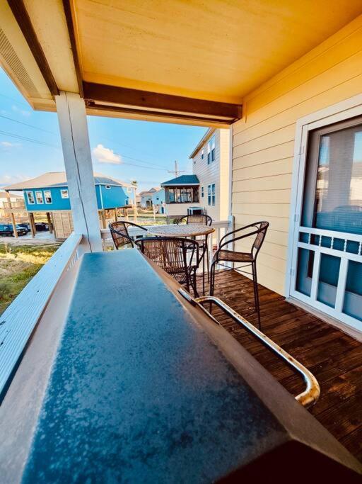 Sunny Delight - Sleeps 10 - Generous Space! Bolivar Peninsula Buitenkant foto
