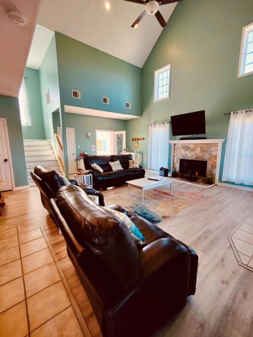 Sunny Delight - Sleeps 10 - Generous Space! Bolivar Peninsula Buitenkant foto