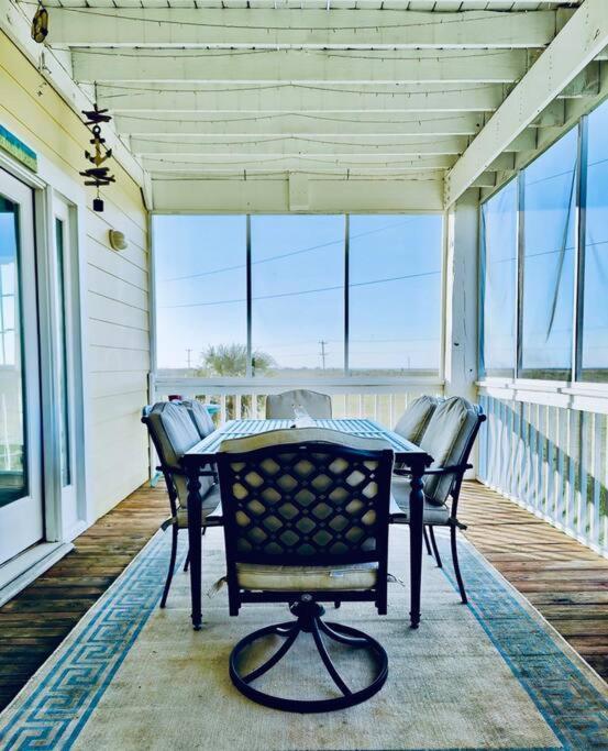 Sunny Delight - Sleeps 10 - Generous Space! Bolivar Peninsula Buitenkant foto