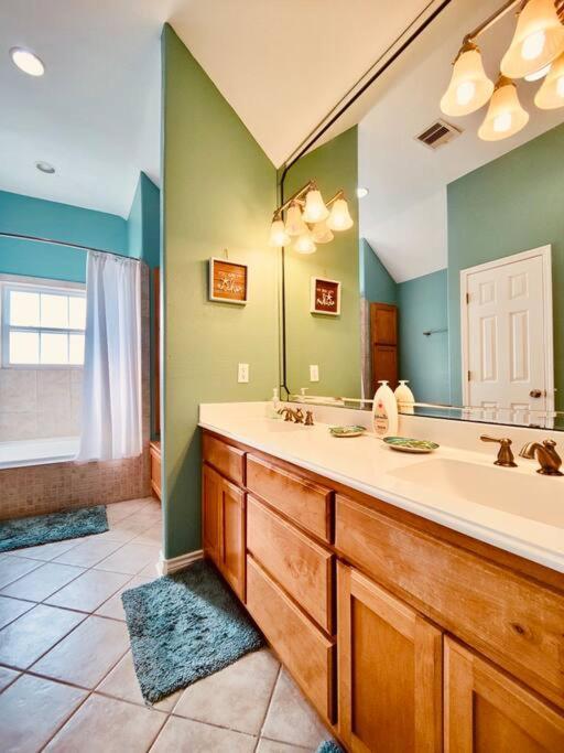 Sunny Delight - Sleeps 10 - Generous Space! Bolivar Peninsula Buitenkant foto