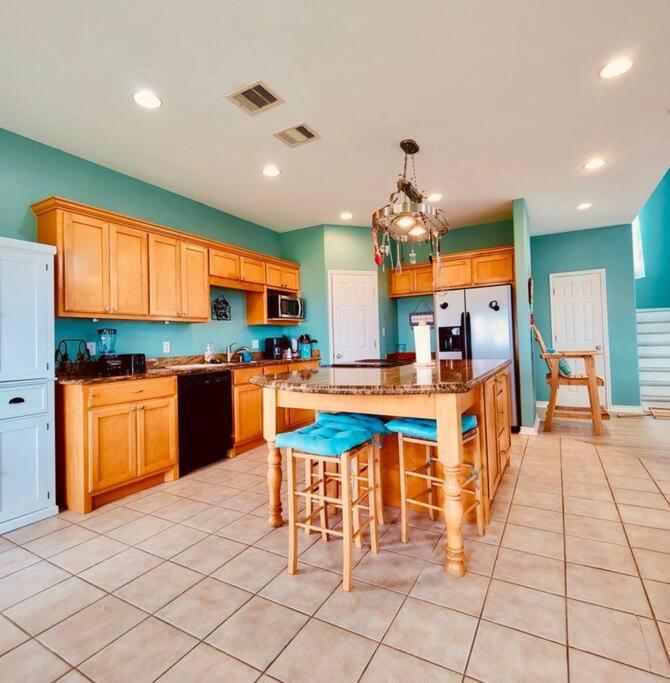 Sunny Delight - Sleeps 10 - Generous Space! Bolivar Peninsula Buitenkant foto